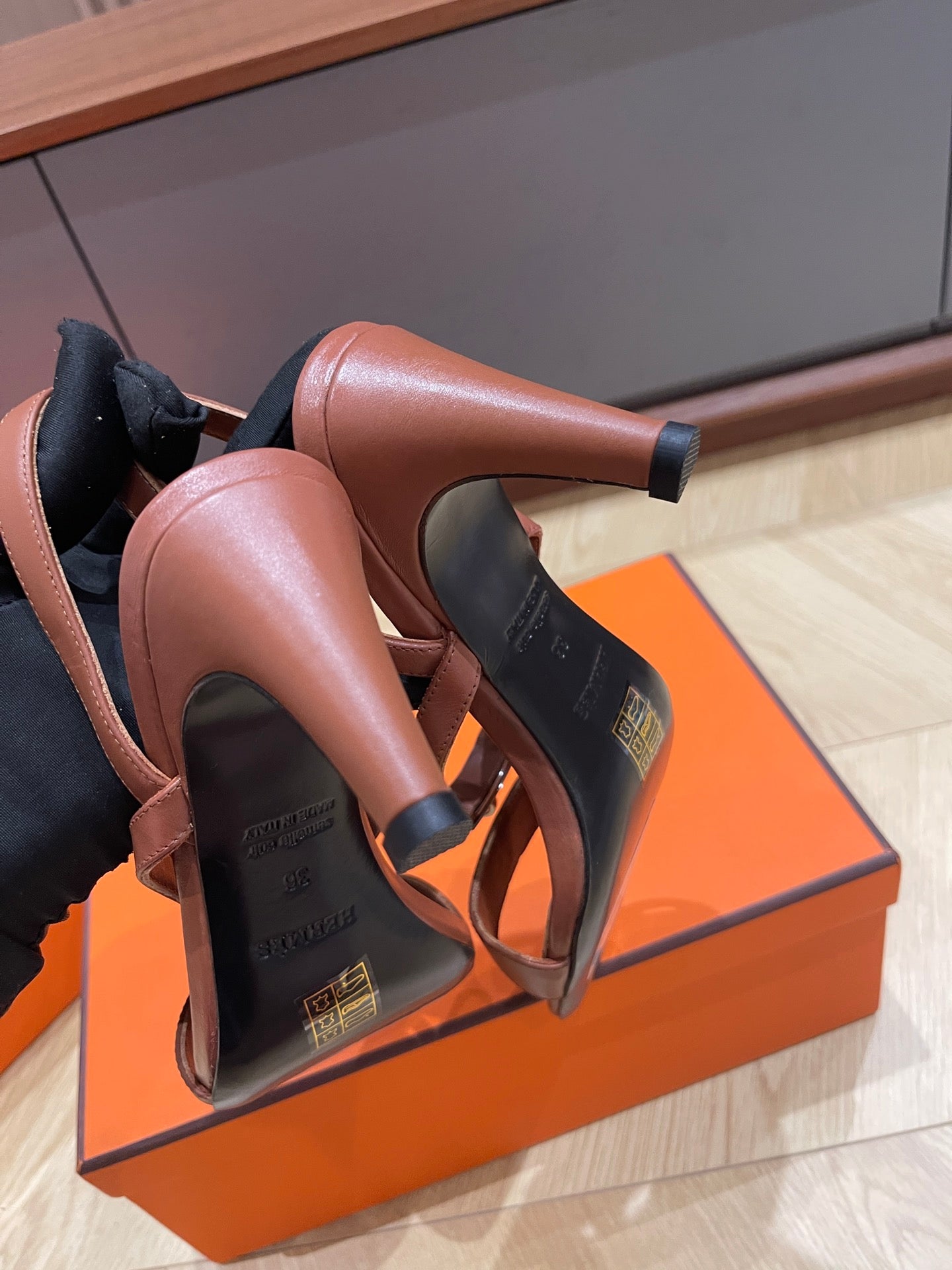 GLAMOUR 75 SANDAL CHOCOLATE CALFSKIN - 35