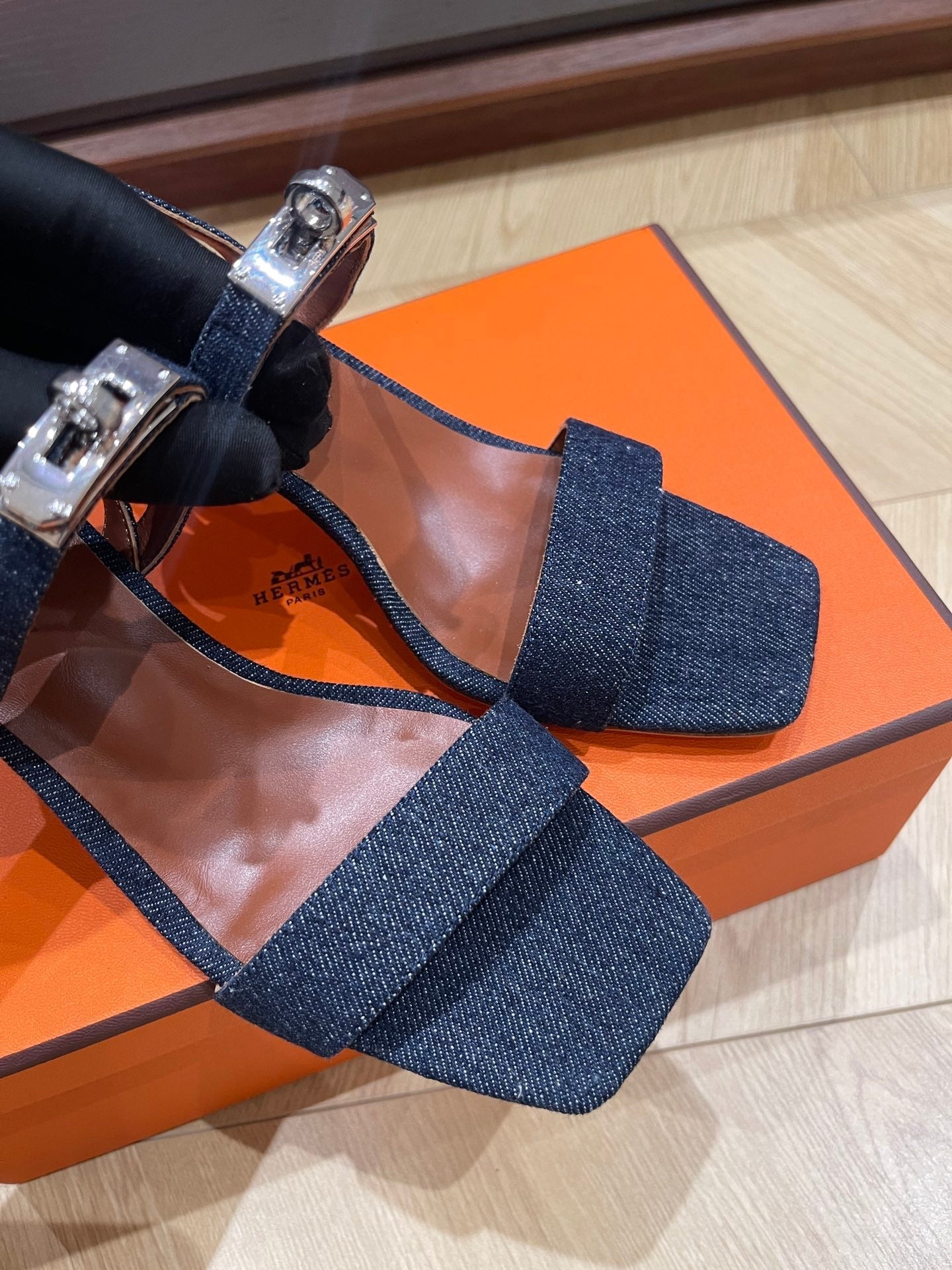 GLAMOUR 75 SANDAL DENIM CALFSKIN - 35