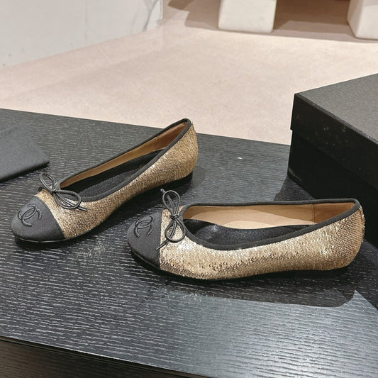 BALLET FLATS IN GOLDEN GLITTERED TULLE AND BLACK SATIN - 35