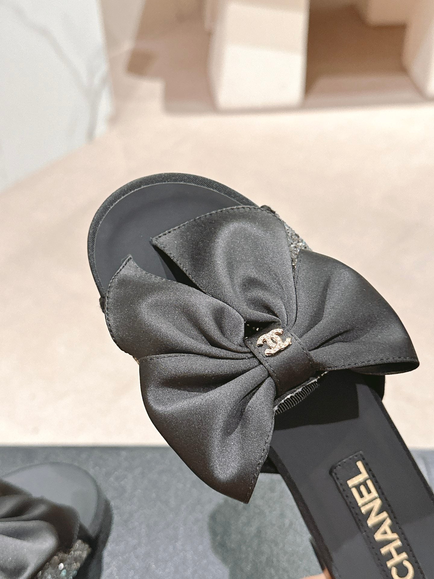 BOW LADY SLIPPERS BLACK LAMBSKIN WITH RHINESTONES - 34