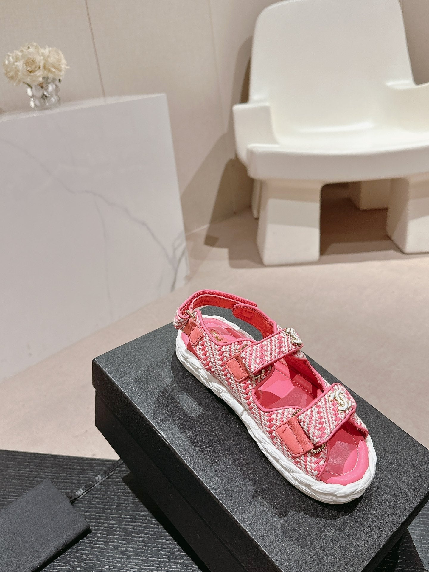 CC DAD SANDALS IN BLUSH PINK CALFSKIN - 34