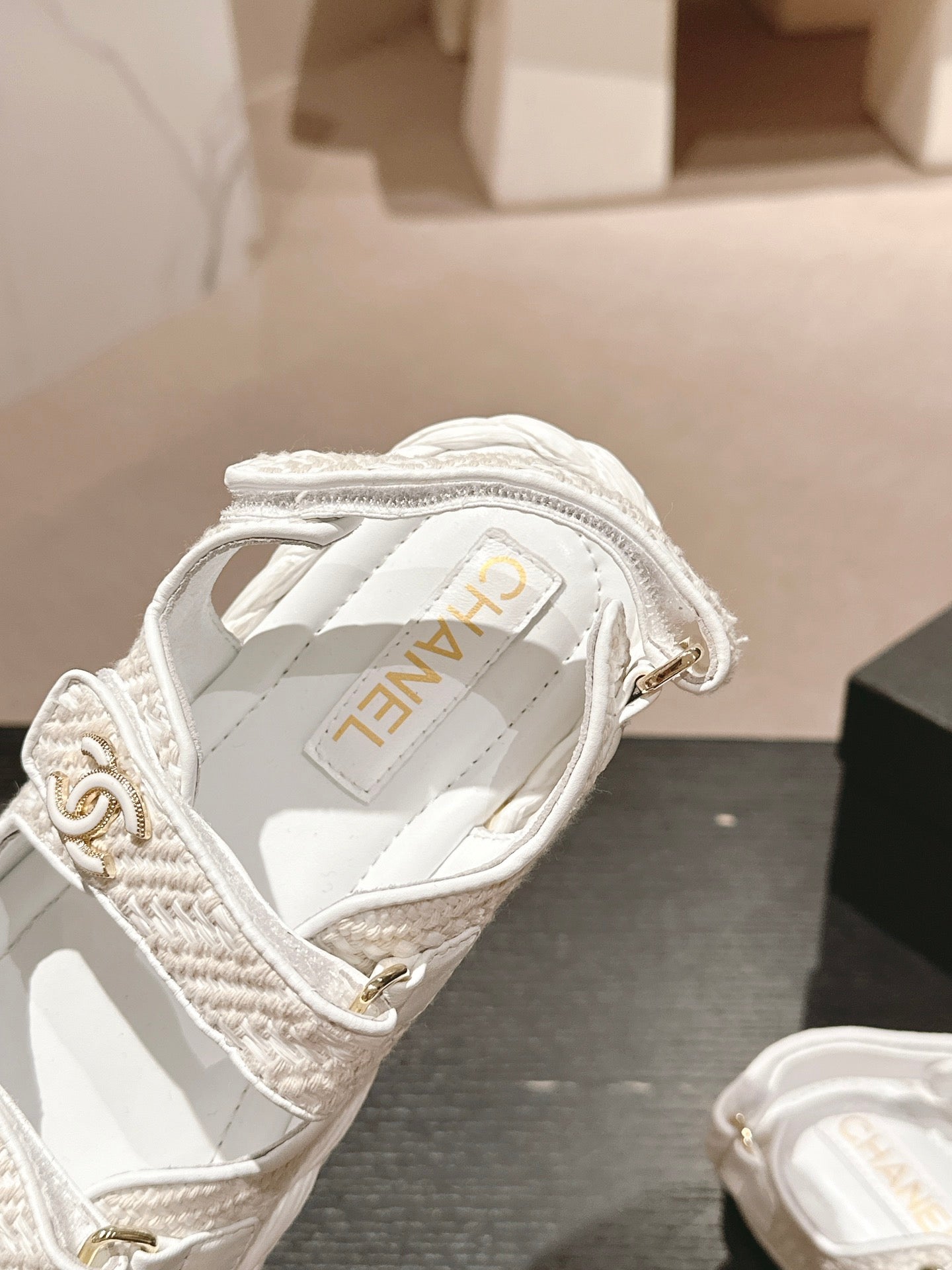 CC DAD SANDALS IN WHITE CALFSKIN - 34
