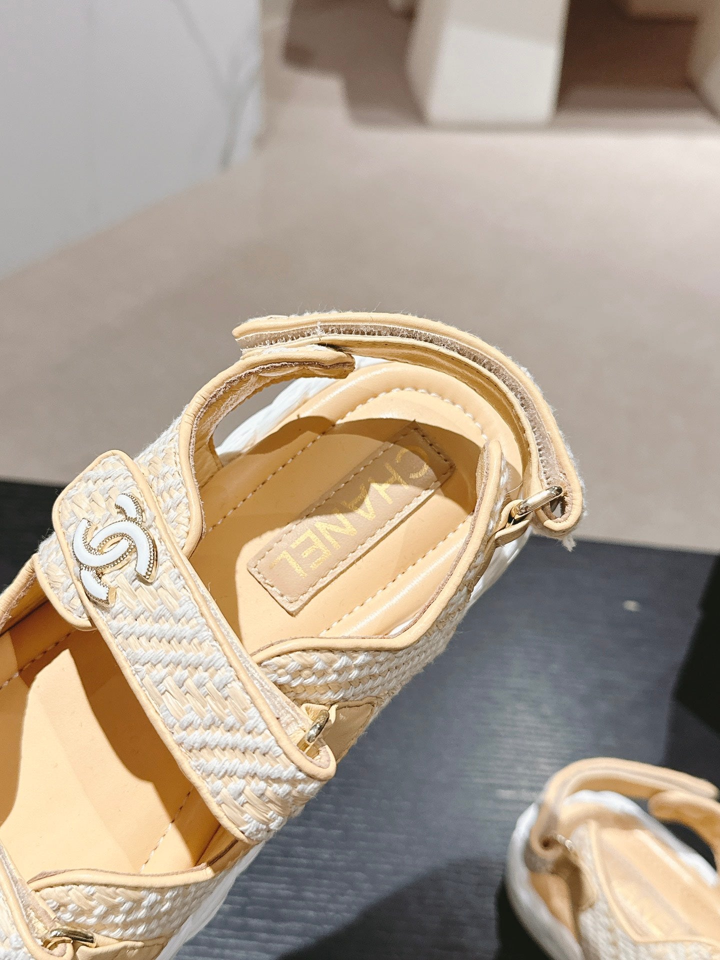 CC DAD SANDALS IN LIGHT YELLOW CALFSKIN - 34