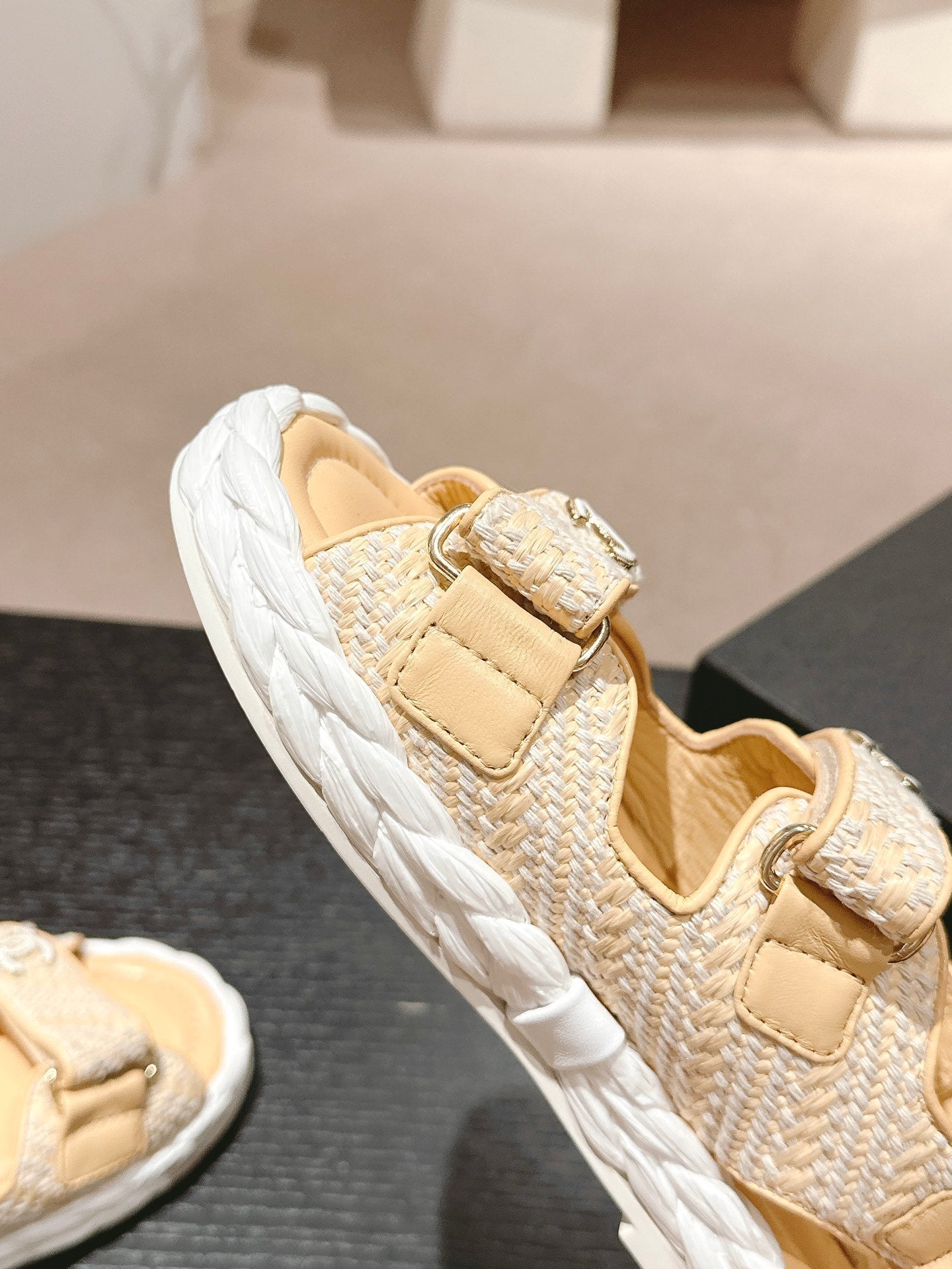 CC DAD SANDALS IN LIGHT YELLOW CALFSKIN - 34