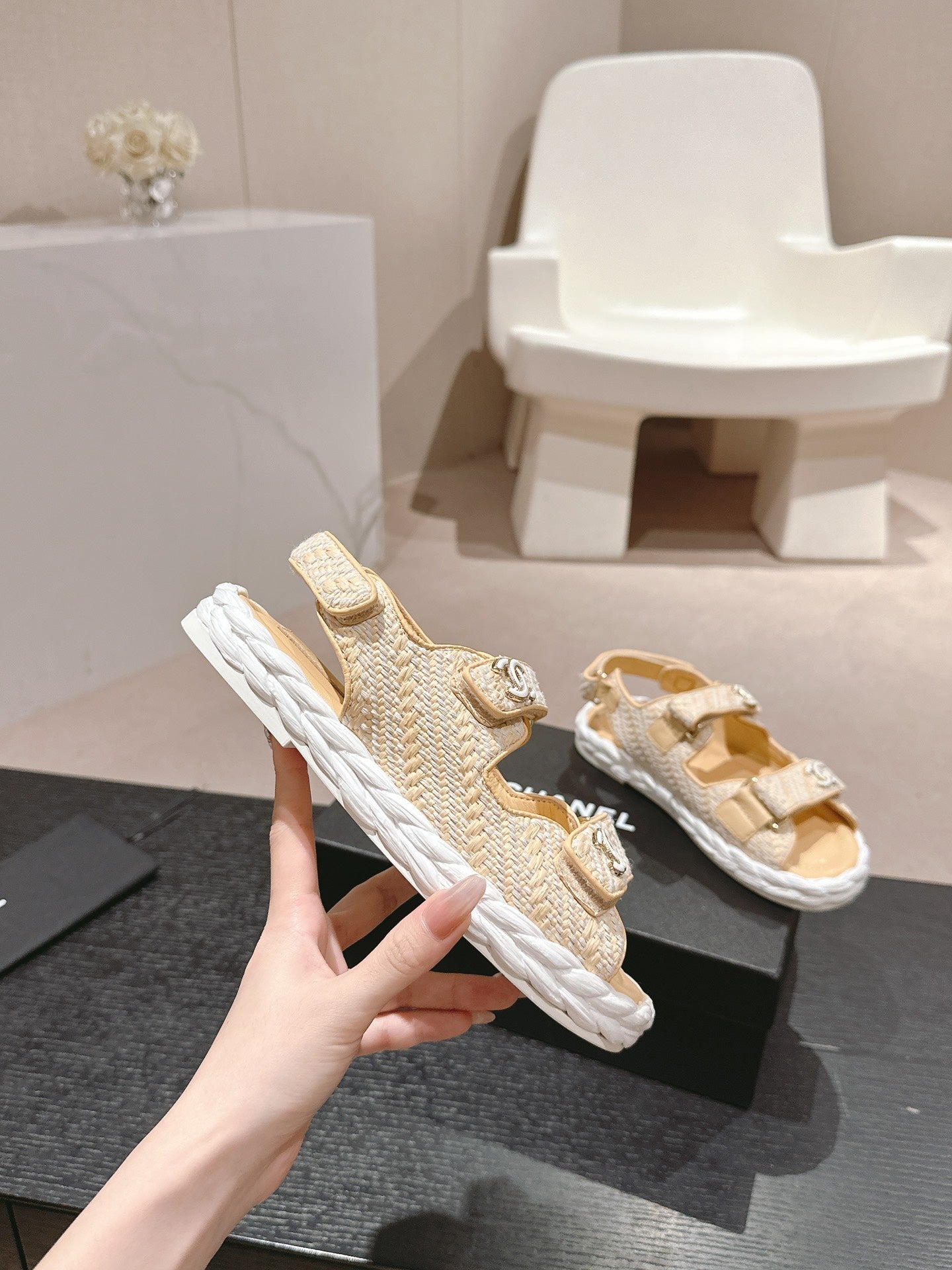 CC DAD SANDALS IN LIGHT YELLOW CALFSKIN - 34
