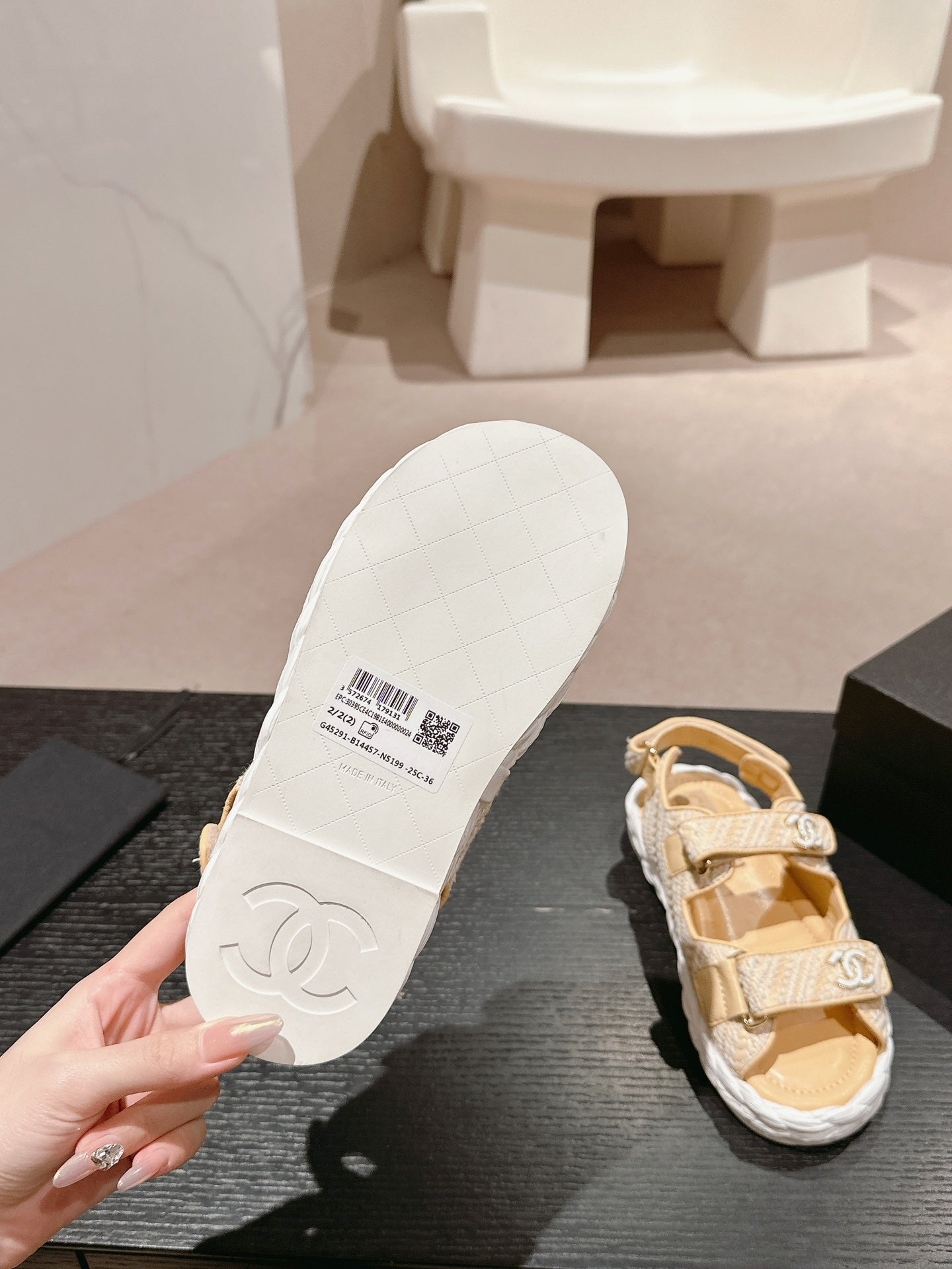 CC DAD SANDALS IN LIGHT YELLOW CALFSKIN - 34
