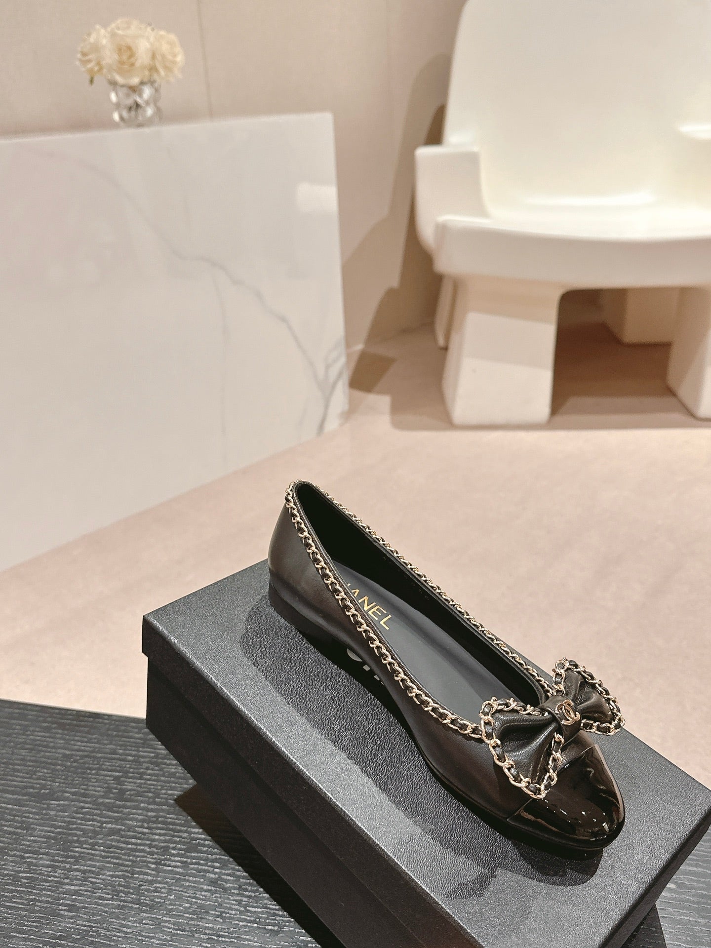 BOWKNOT BALLET FLAT IN BLACK SHEEPSKIN - 34