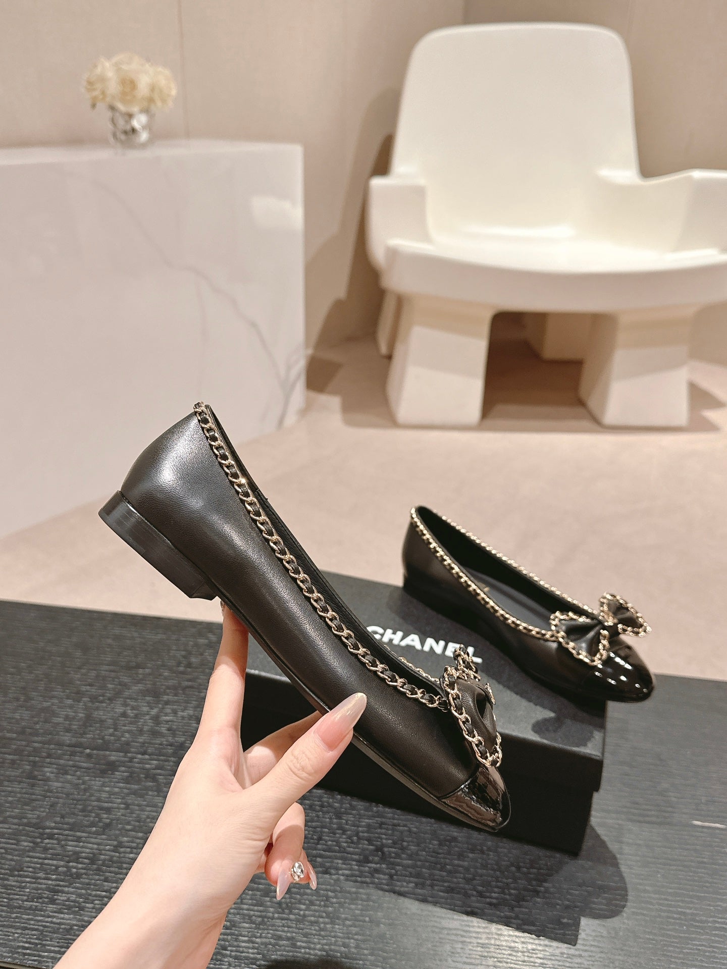 BOWKNOT BALLET FLAT IN BLACK SHEEPSKIN - 34