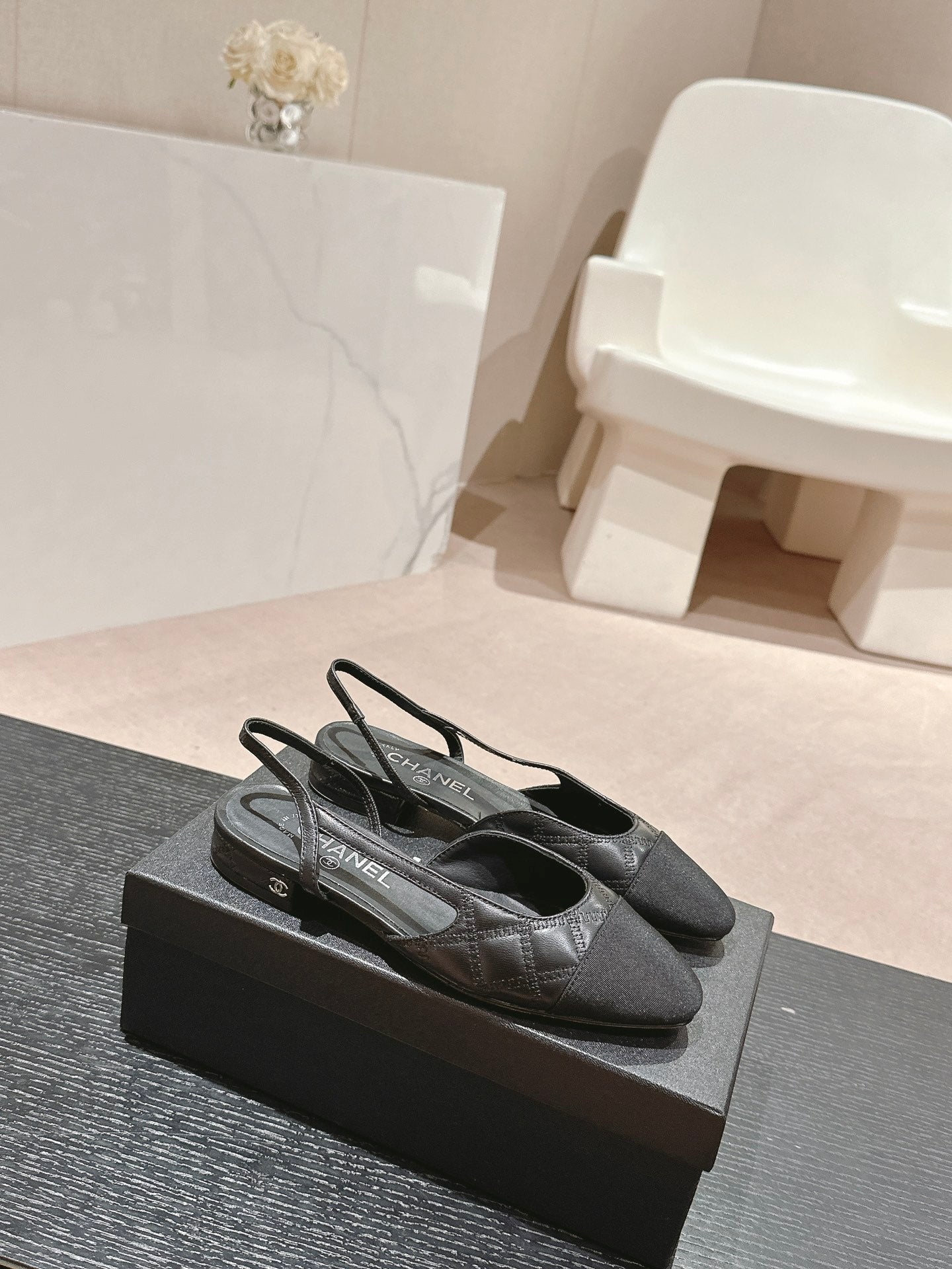SLINGBACKS IN BLACK LAMBSKIN AND SATIN - 34