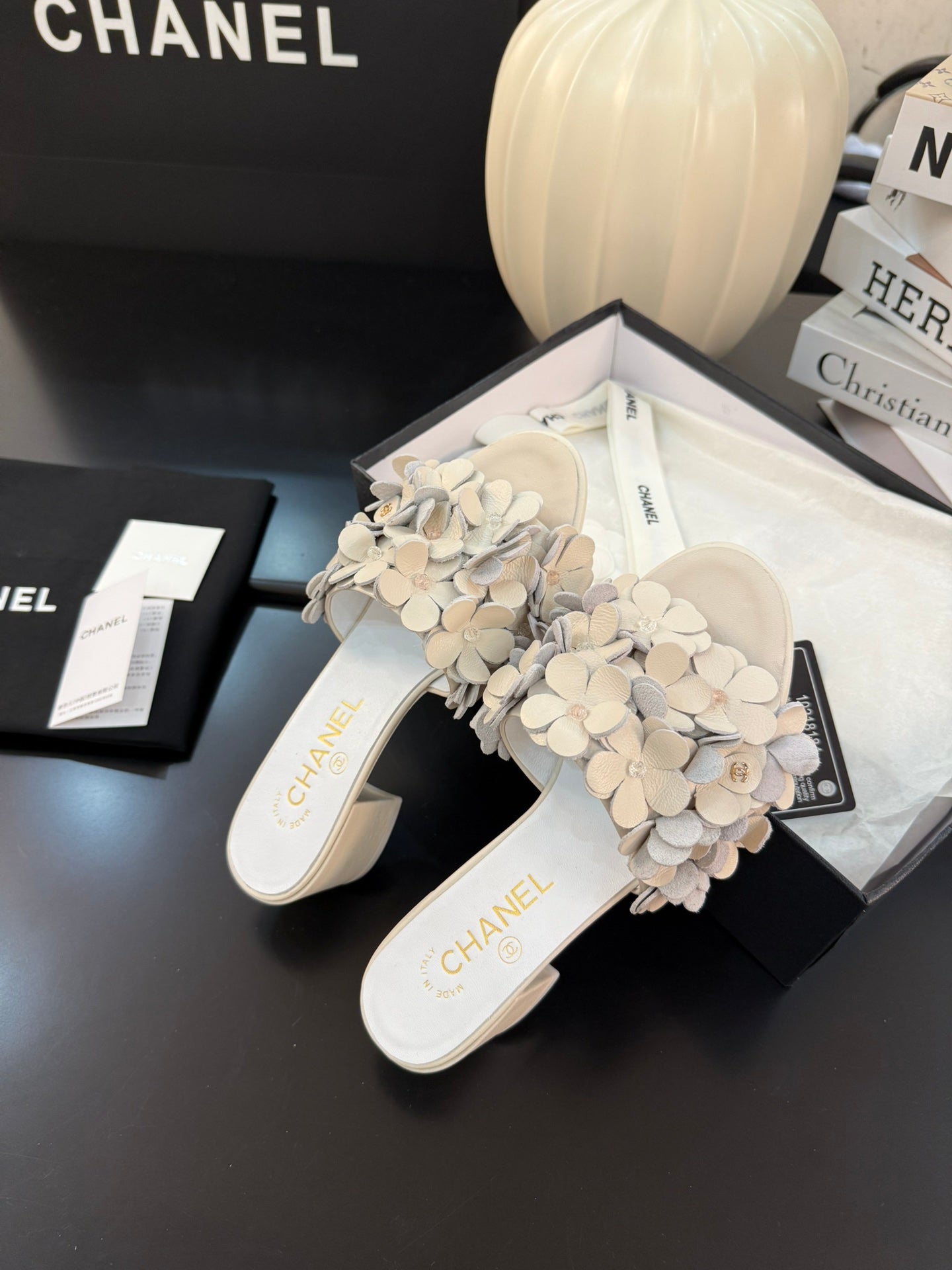MID HEEL 45 MM MULE IN WHITE CALFSKIN - 34