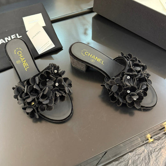 MID HEEL 45 MM MULE IN BLACK VELVET - 34