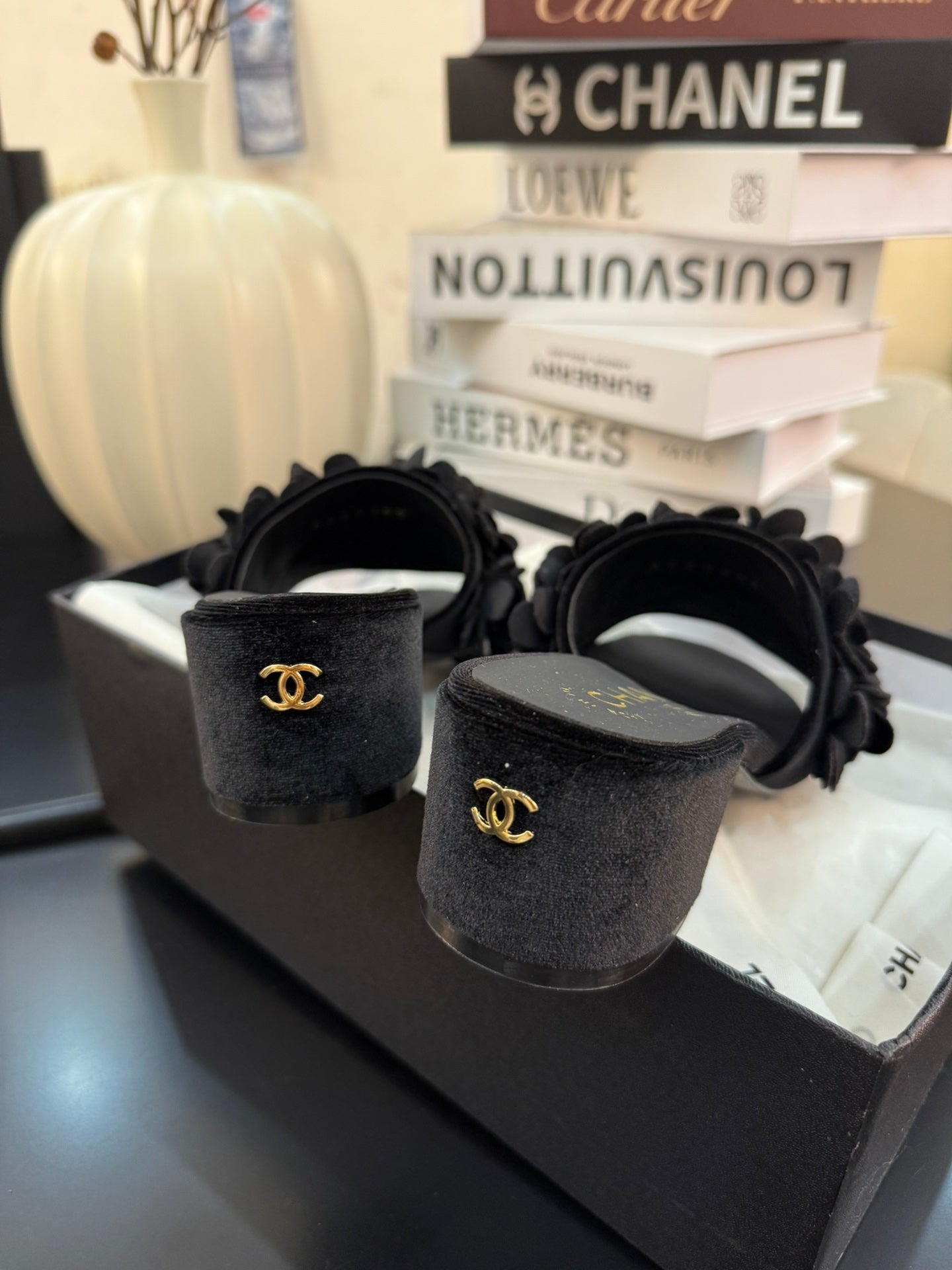 MID HEEL 45 MM MULE IN BLACK VELVET - 34