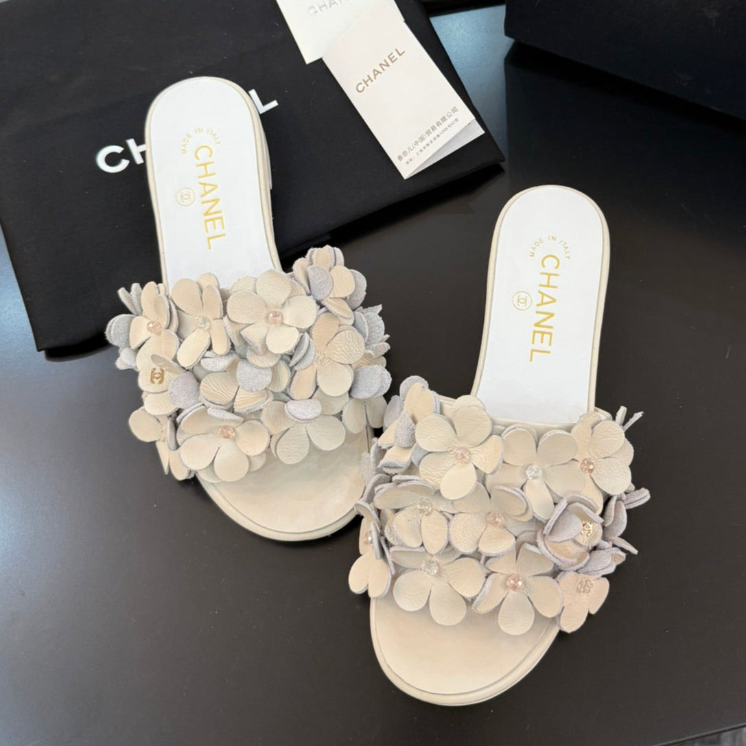 FLAT MULE 15 MM IN PALE GRAY CALFSKIN - 34