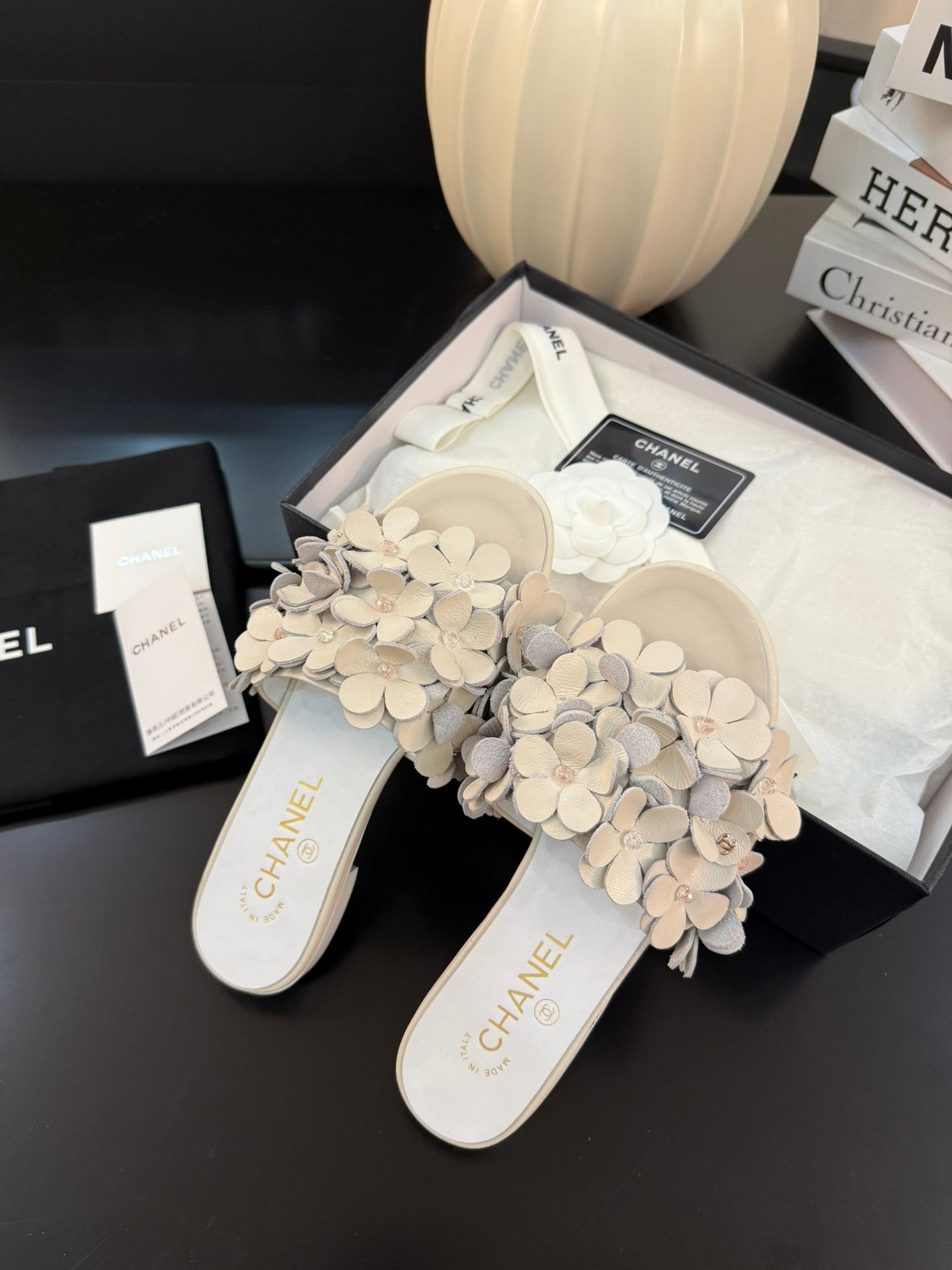 FLAT MULE 15 MM IN PALE GRAY CALFSKIN - 34