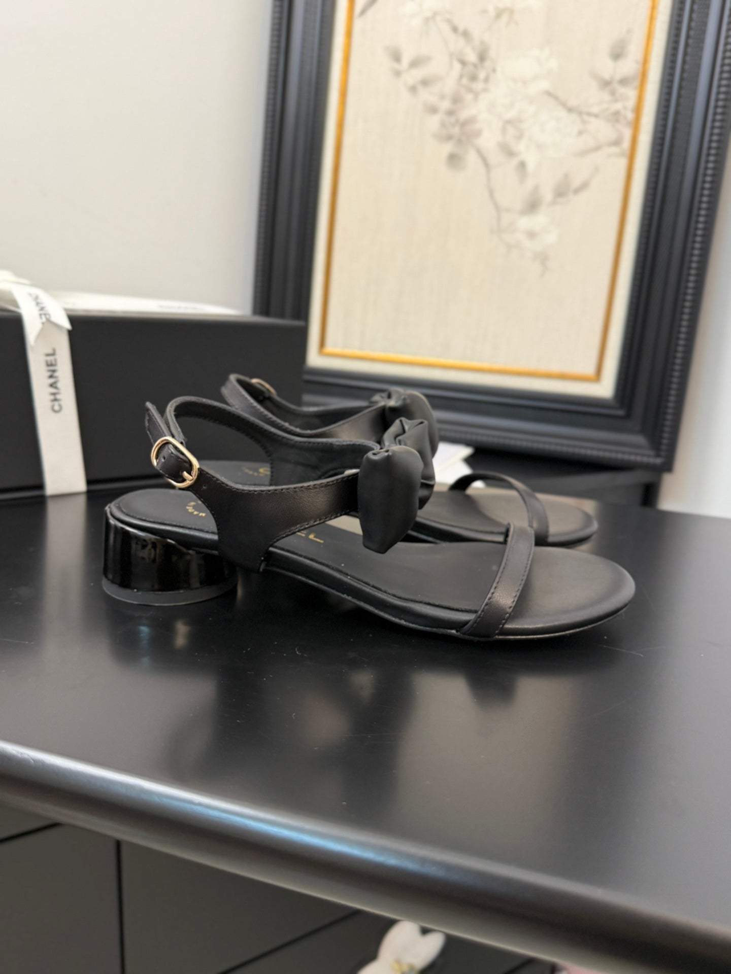 FLAT SANDALS 5 MM IN BLACK CALFSKIN - 34