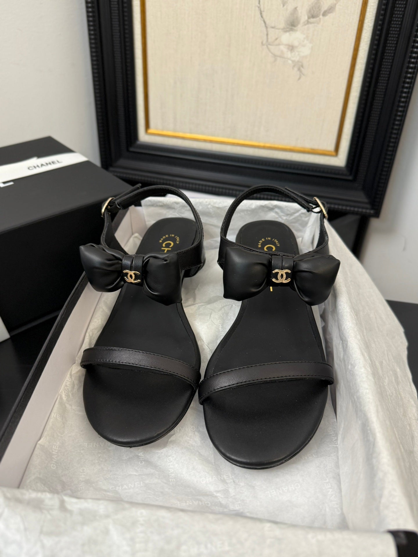 FLAT SANDALS 5 MM IN BLACK CALFSKIN - 34