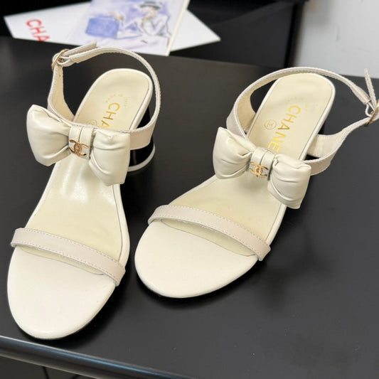 MID HEEL 45 MM SANDALS IN WHITE CREAM CALFSKIN - 34