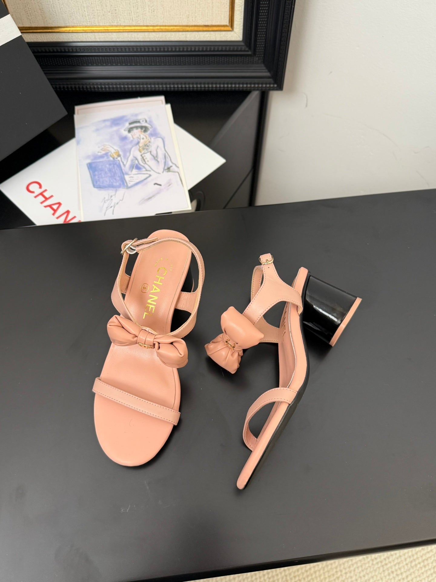 MID HEEL 45 MM SANDALS IN PEACH PINK CALFSKIN - 34