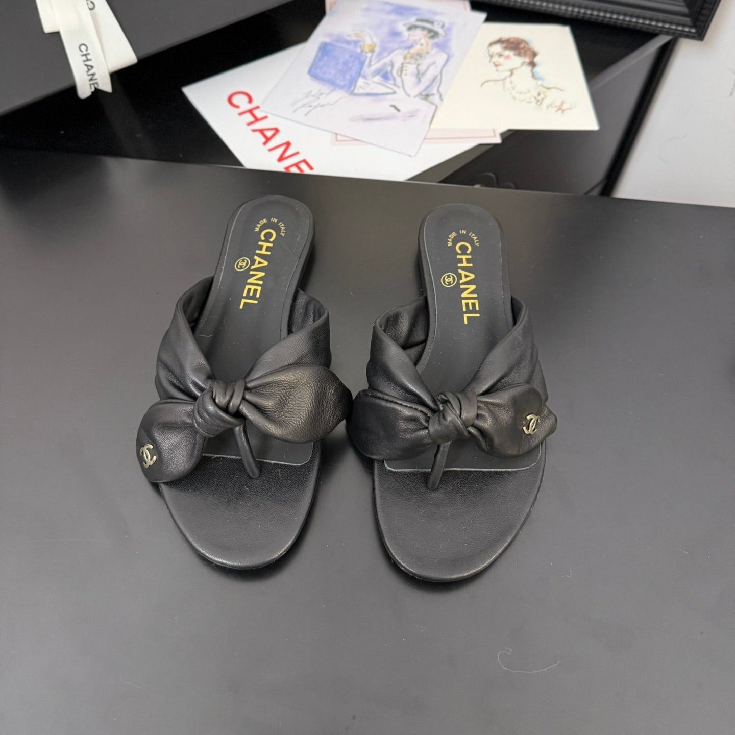 CC 25C Thong Sandal Bow Black Lambskin 233562 - 35
