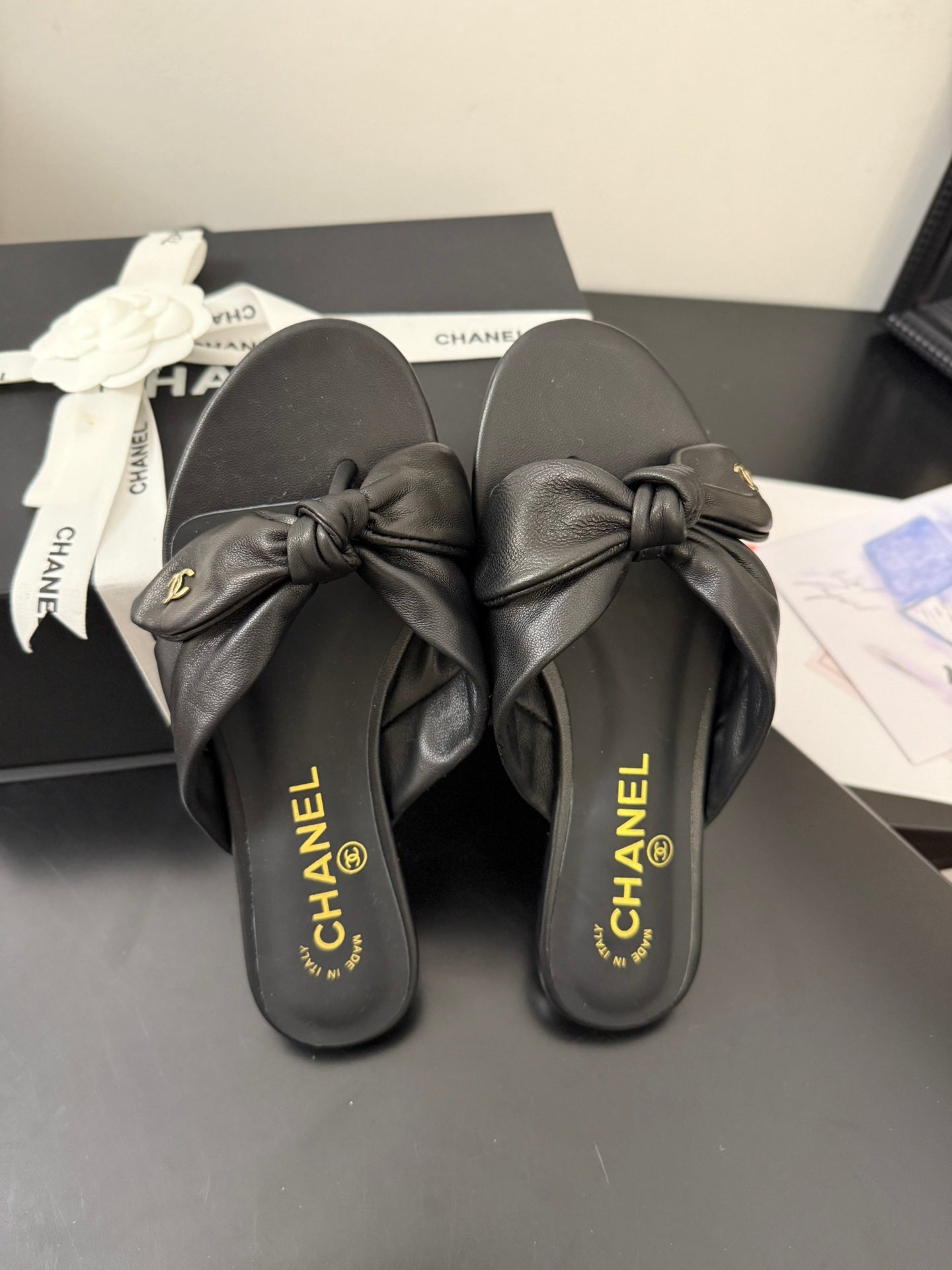 CC 25C Thong Sandal Bow Black Lambskin 233562 - 35