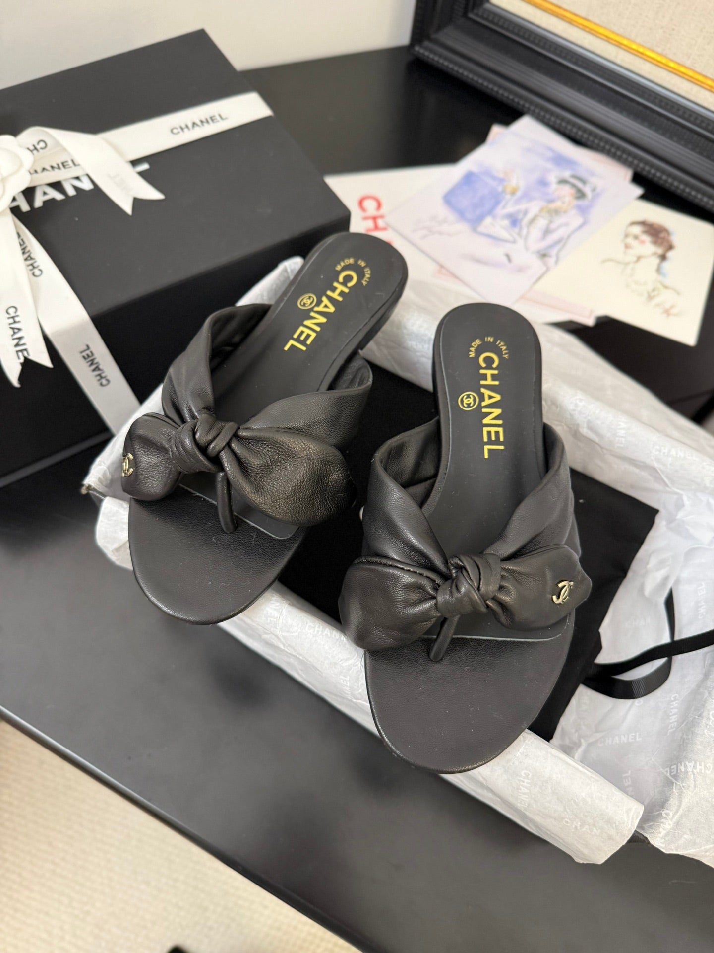 CC 25C Thong Sandal Bow Black Lambskin 233562 - 35