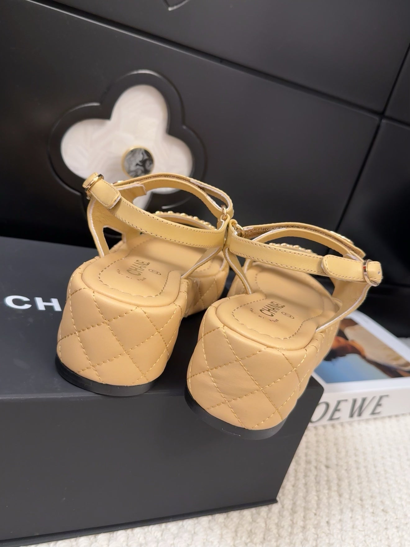 THICK-SOLED SANDALS 55 MM IN SAND YELLOW CALFSKIN - 34