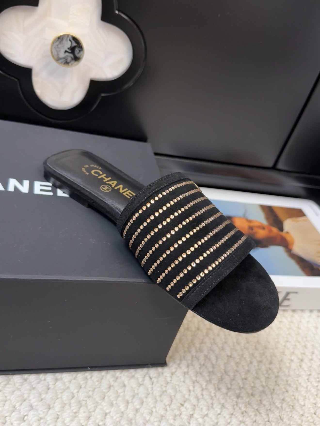 FLAT SLIDE IN BLACK SUEDE WITH CRYSTALS - 35