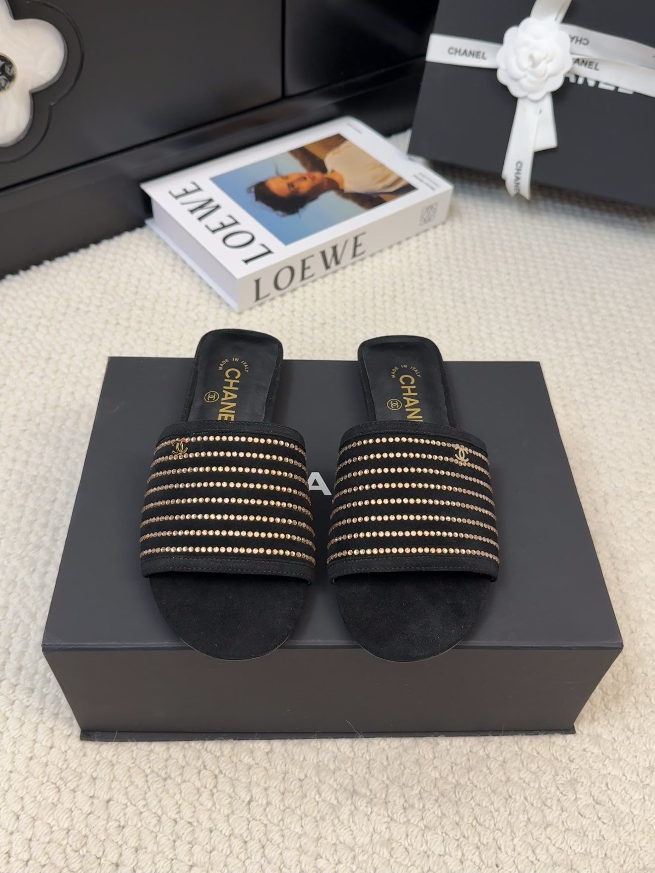 FLAT SLIDE IN BLACK SUEDE WITH CRYSTALS - 35