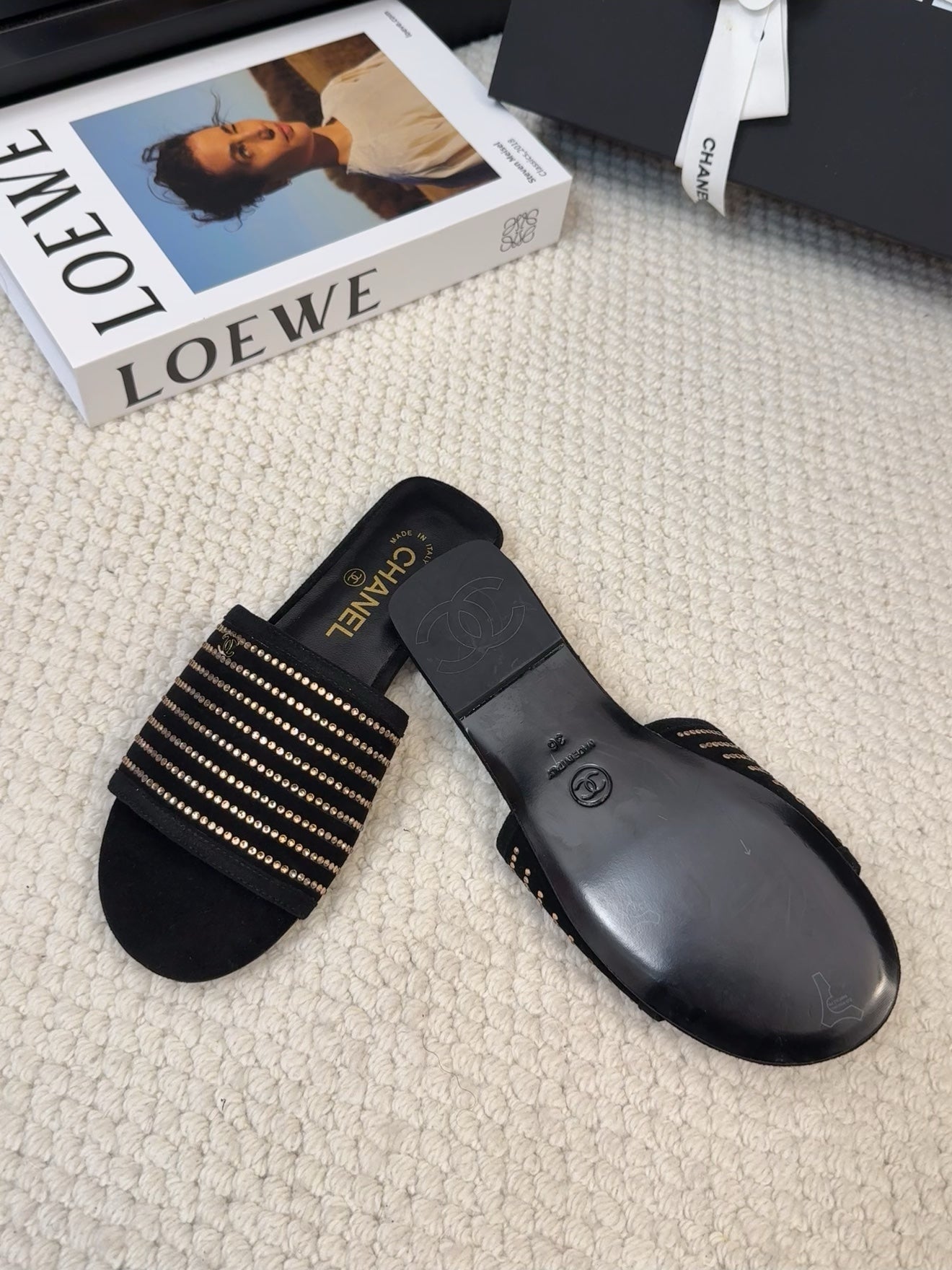 FLAT SLIDE IN BLACK SUEDE WITH CRYSTALS - 35