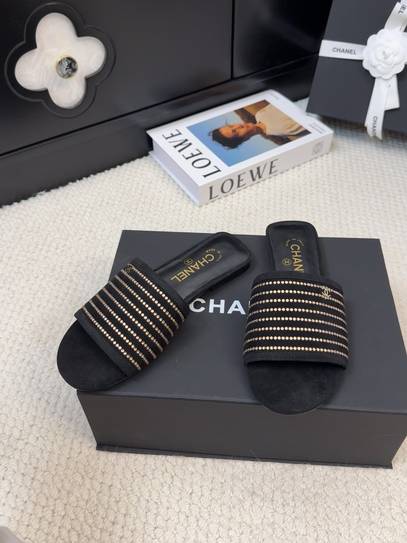FLAT SLIDE IN BLACK SUEDE WITH CRYSTALS - 35