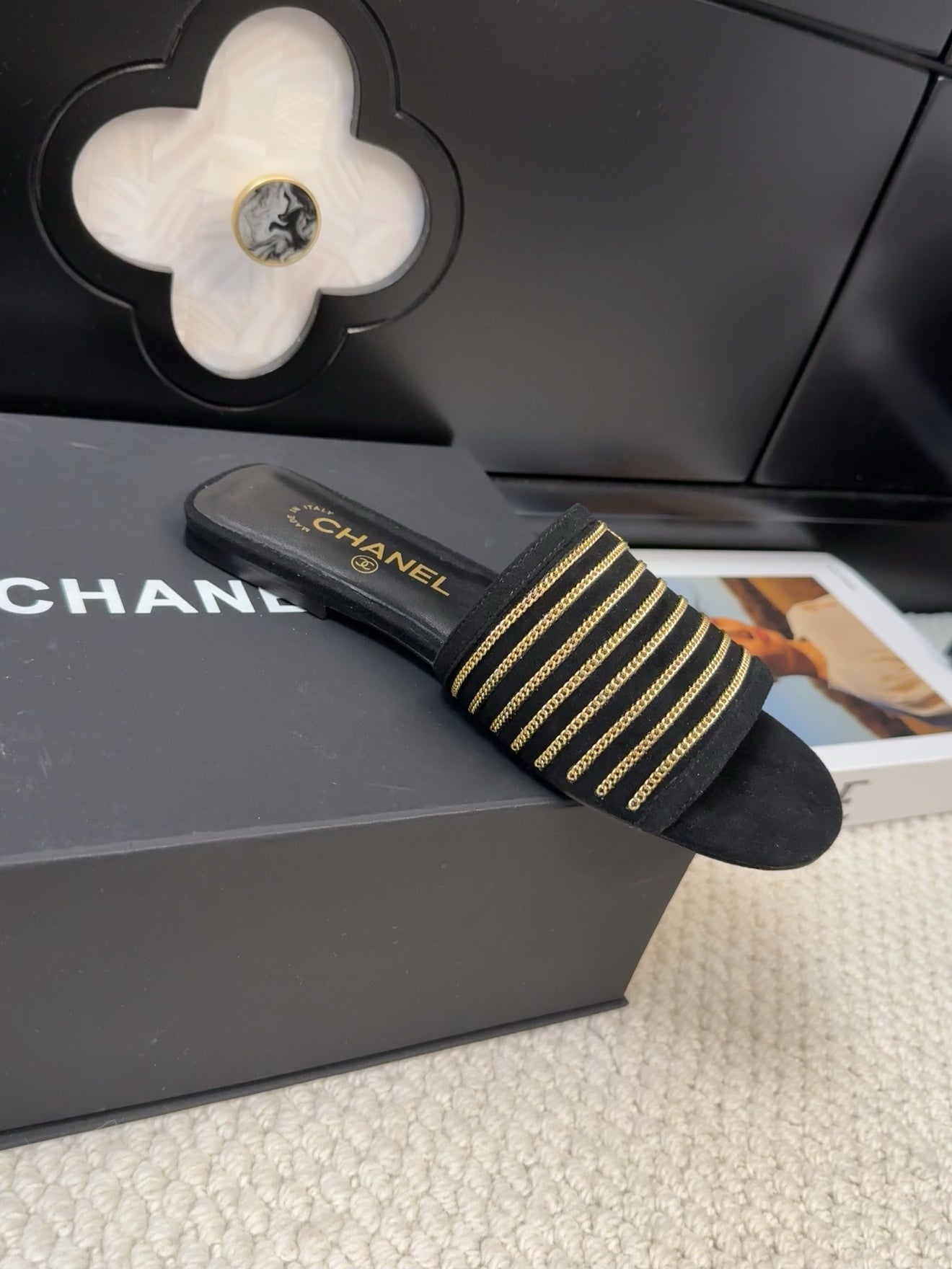 FLAT SLIDE IN BLACK SUEDE WITH GOLD CRYSTALS - 35