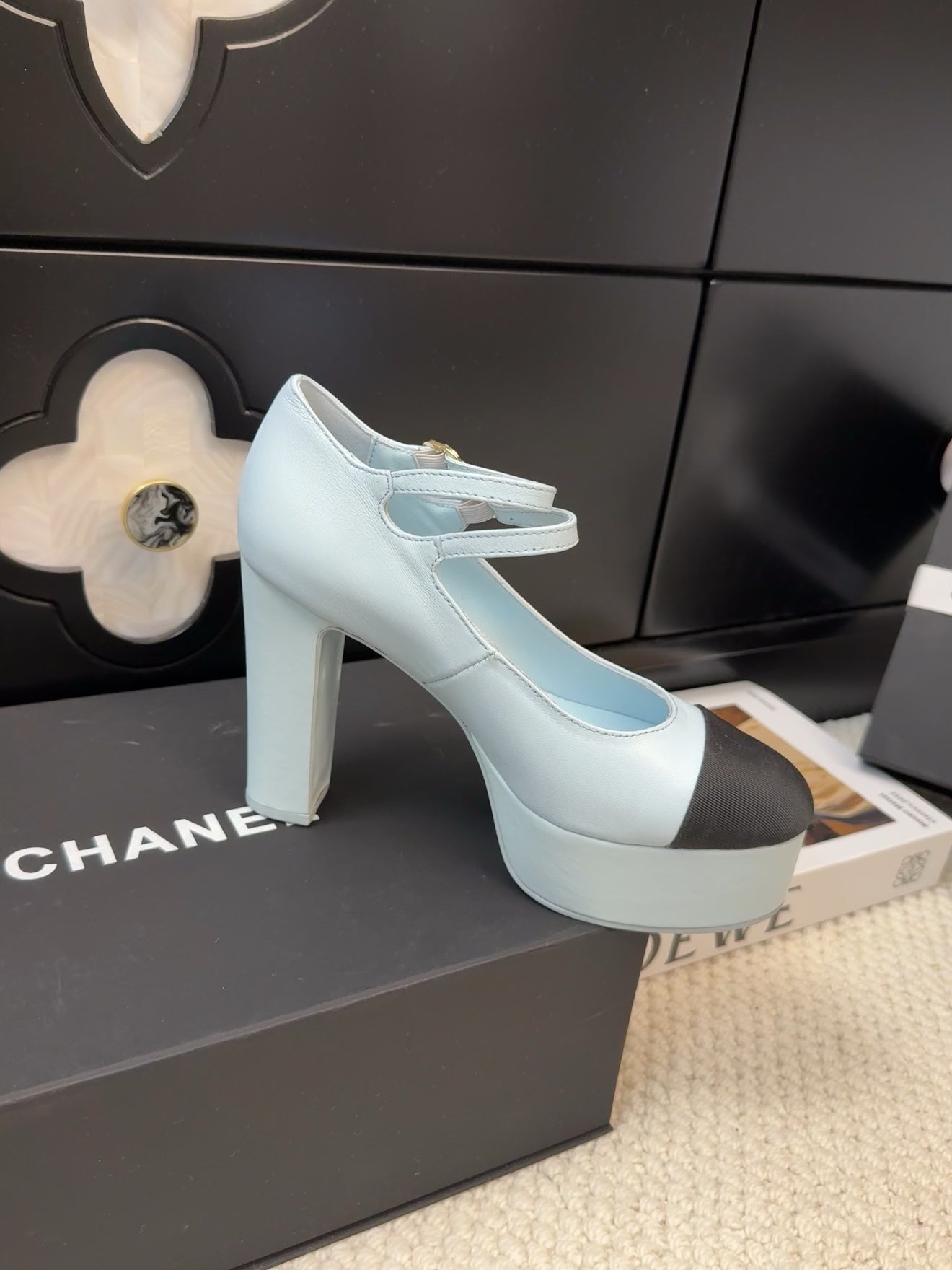 FLATFORM SANDAL IN LIGHT BLUE CALFSKIN AND BLACK FABRIC - 35