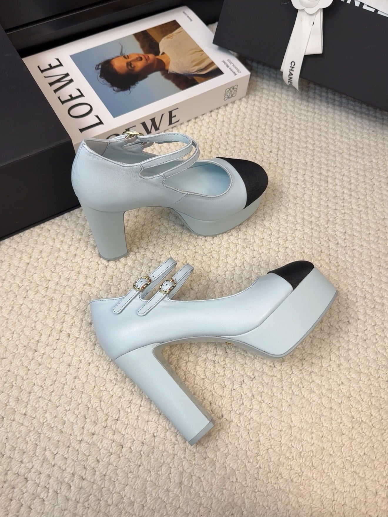 FLATFORM SANDAL IN LIGHT BLUE CALFSKIN AND BLACK FABRIC - 35