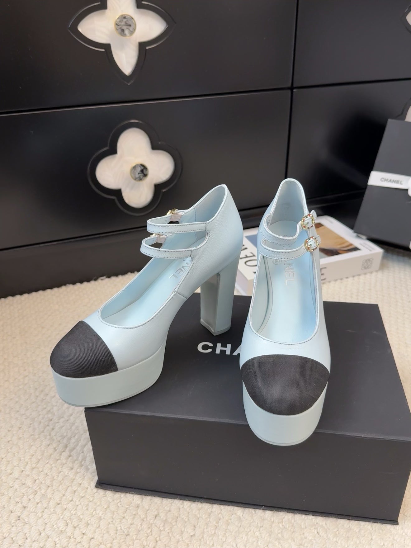 FLATFORM SANDAL IN LIGHT BLUE CALFSKIN AND BLACK FABRIC - 35