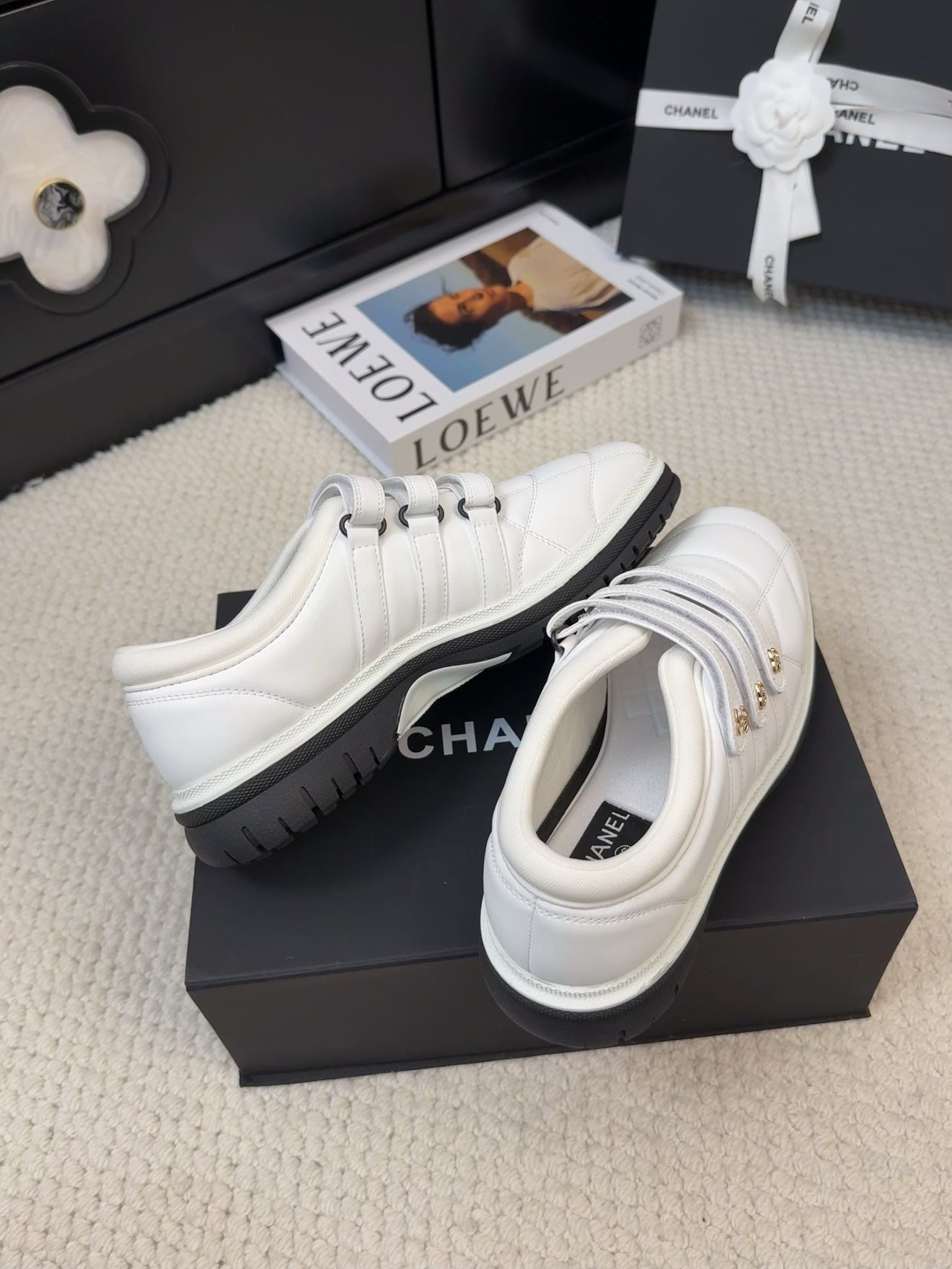 SNEAKERS WITH THREE STRAPS IN WHITE CALFSKIN - 35