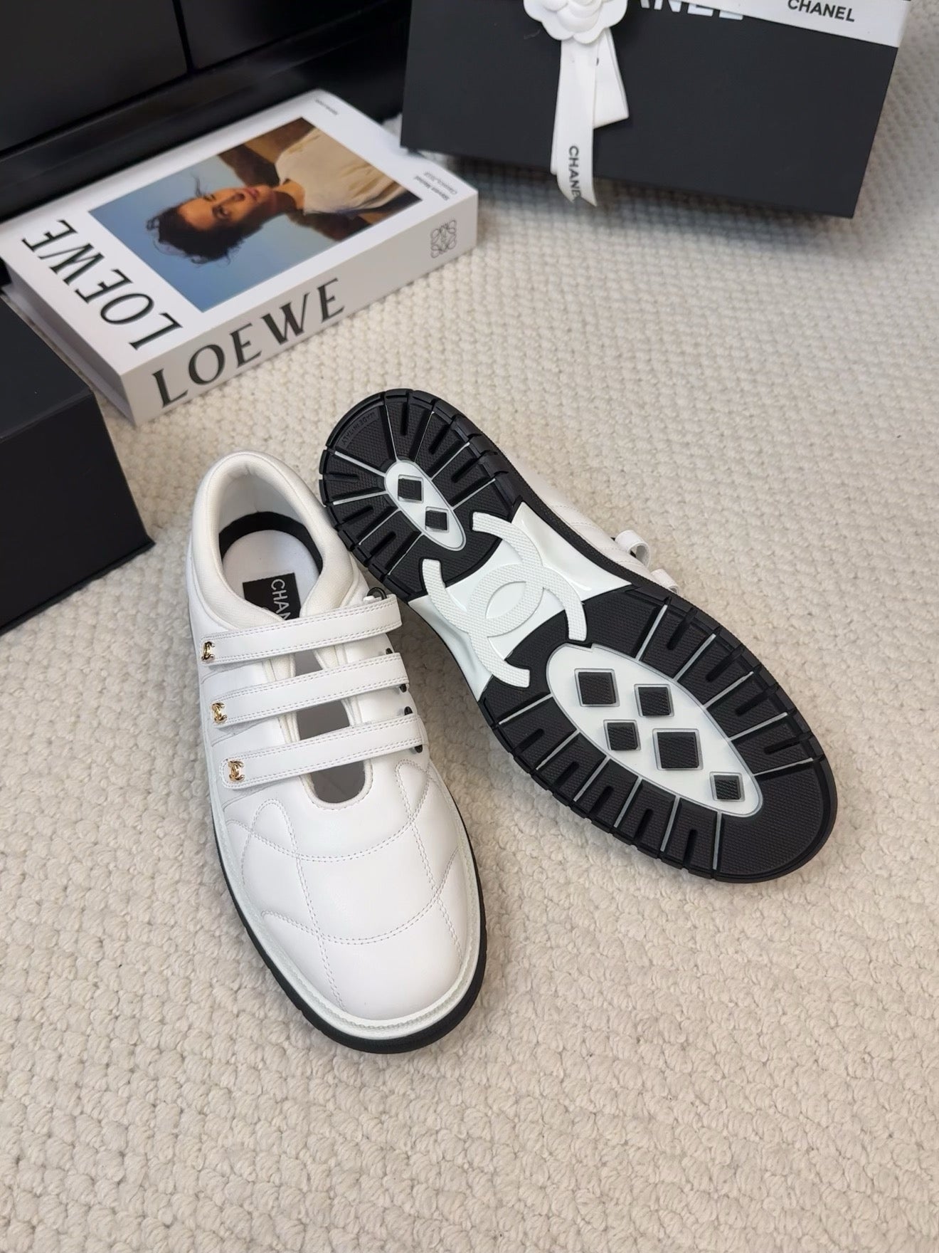 SNEAKERS WITH THREE STRAPS IN WHITE CALFSKIN - 35