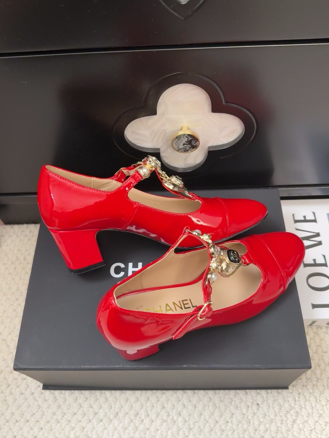 MARY JANE SHOES IN RUBY RED PATENT CALFSKIN 55 MM - 35