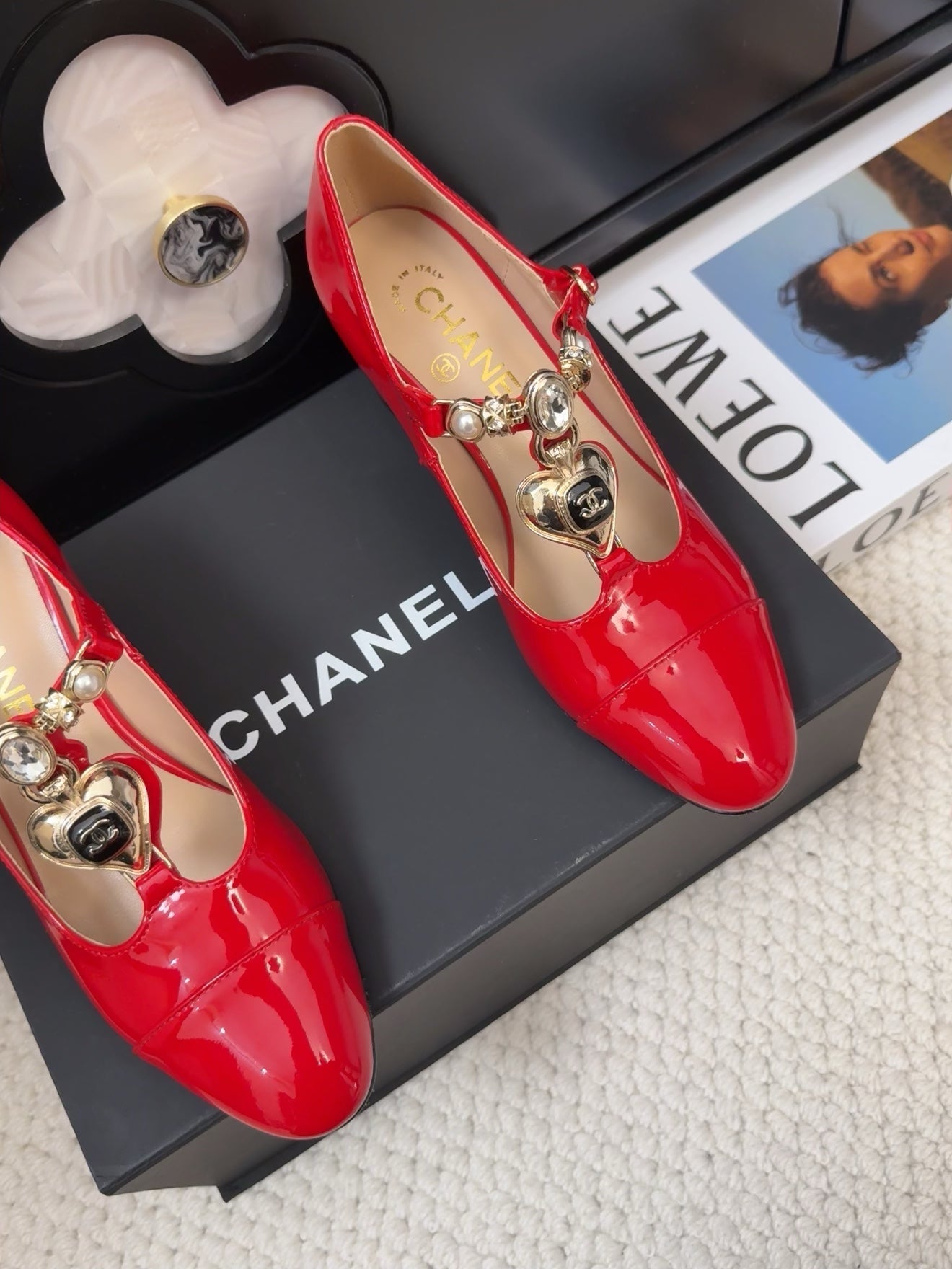 MARY JANE SHOES IN RUBY RED PATENT CALFSKIN 55 MM - 35