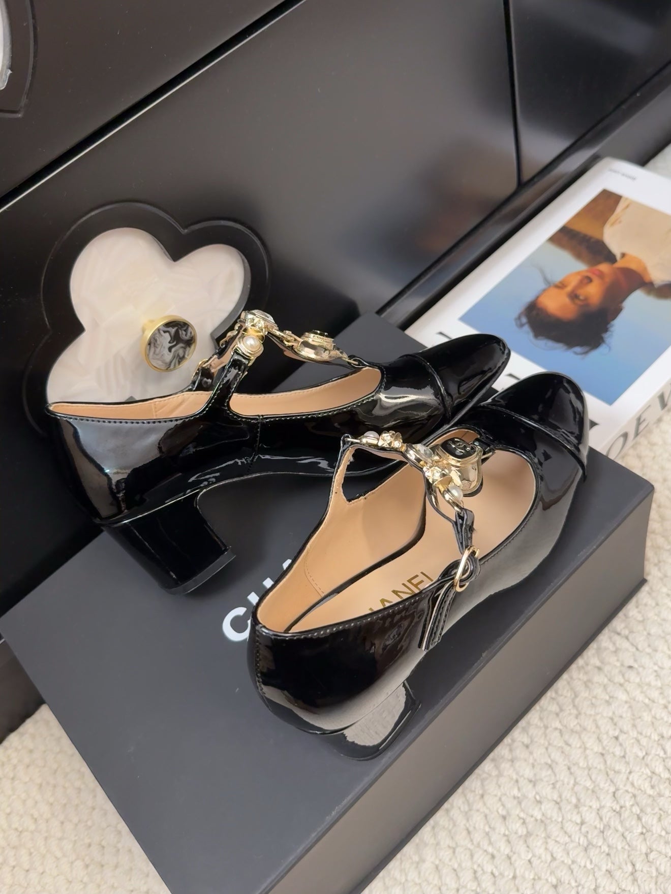 MARY JANE SHOES IN BLACK PATENT CALFSKIN 55 MM - 35