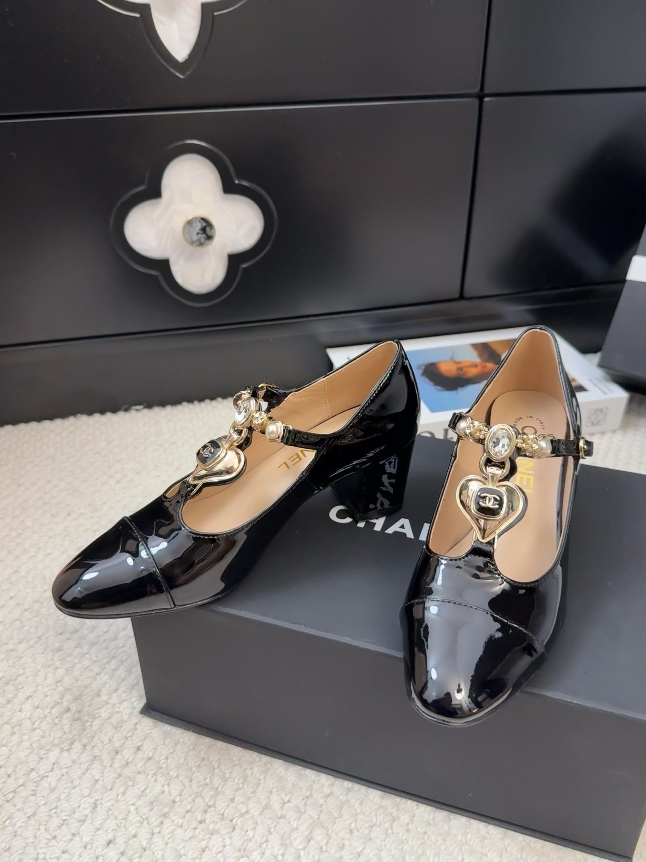 MARY JANE SHOES IN BLACK PATENT CALFSKIN 55 MM - 35