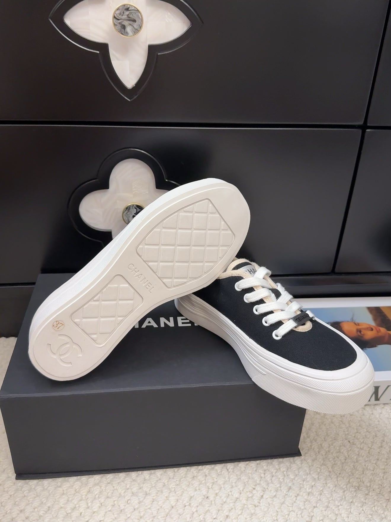 TRAINERS SHOES IN BLACK FABRIC - 35