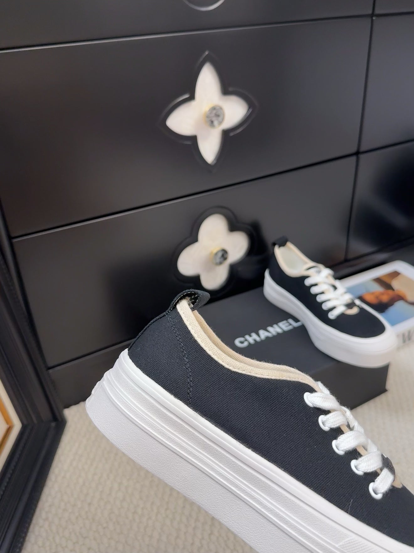 TRAINERS SHOES IN BLACK FABRIC - 35