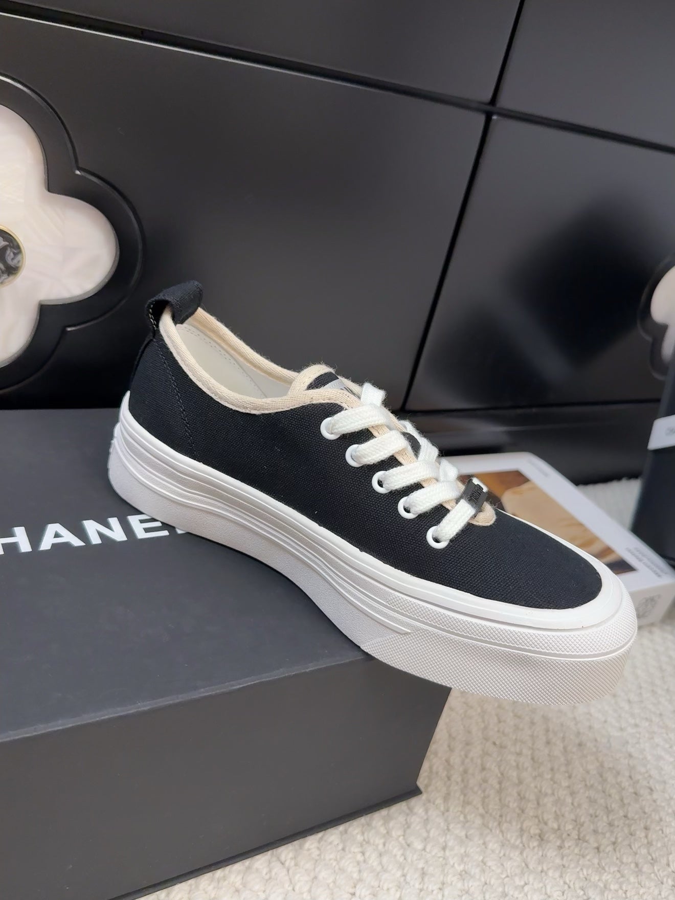 TRAINERS SHOES IN BLACK FABRIC - 35