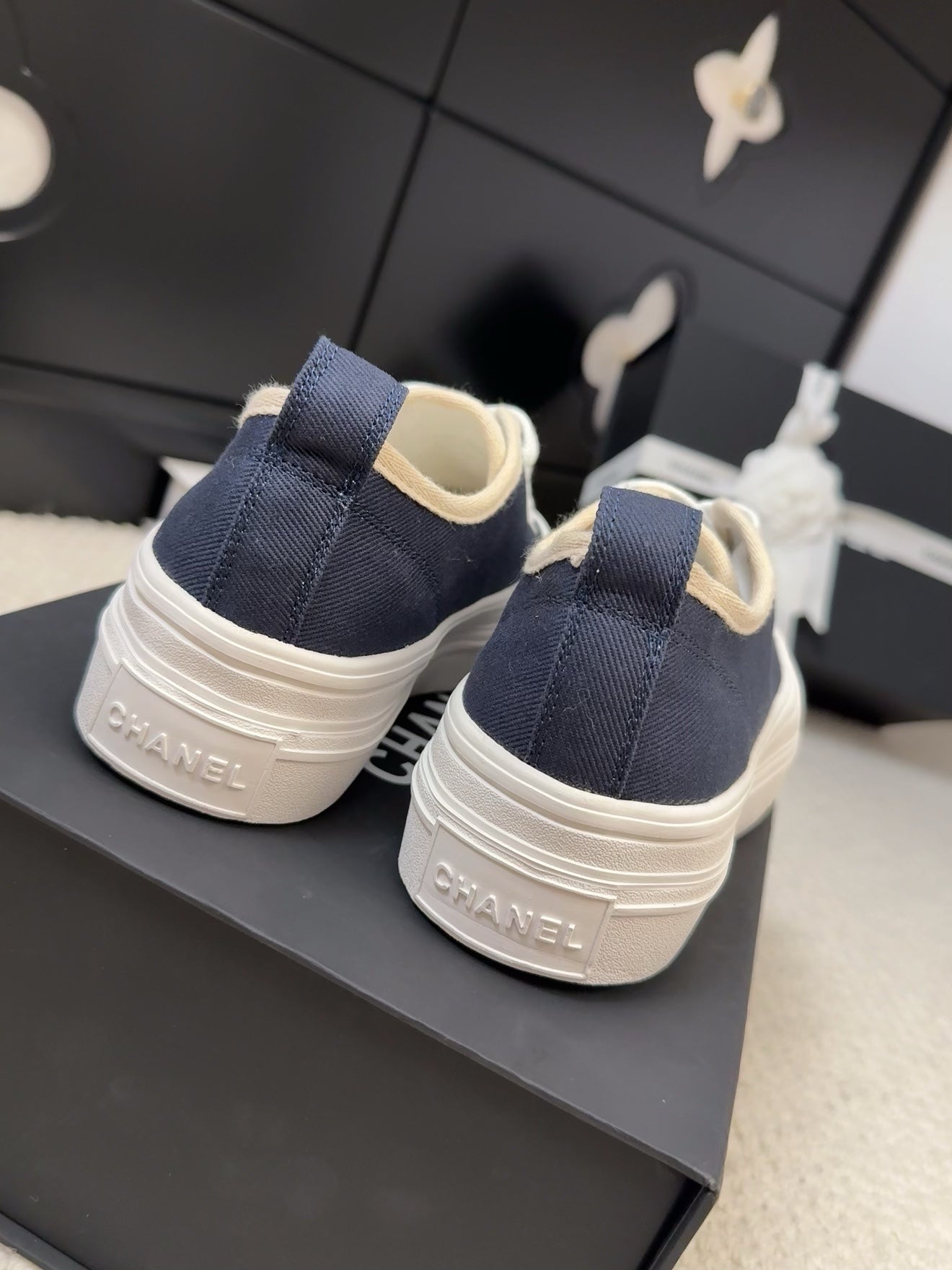 TRAINERS SHOES IN NAVY BLUE FABRIC - 35