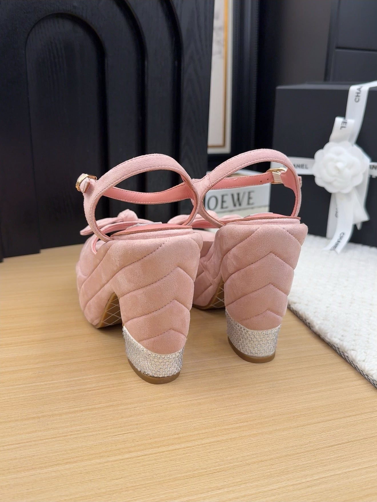 HIGH 12 CM PLATFORM SANDALS IN BLUSH PINK SUEDE - 34