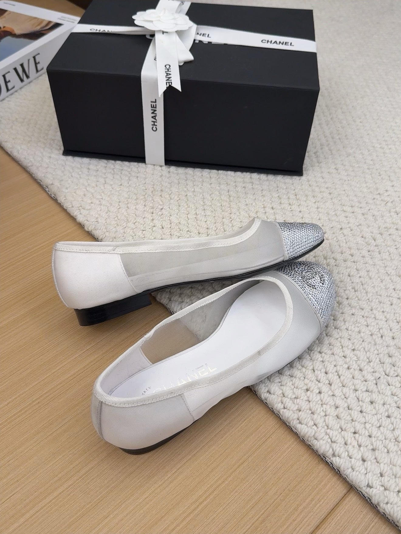 BALLET FLAT IN WHITE FABRIC AND MESH WITH CRYSTALS - 34