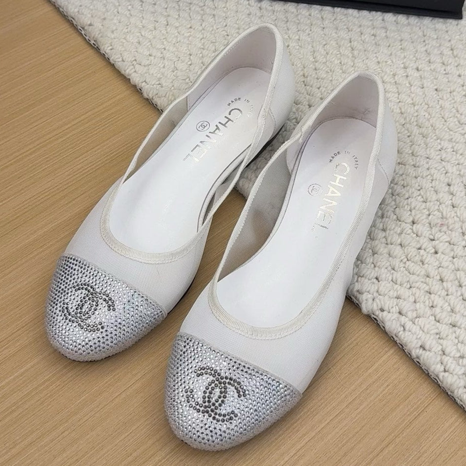 BALLET FLAT IN WHITE FABRIC AND MESH WITH CRYSTALS - 34