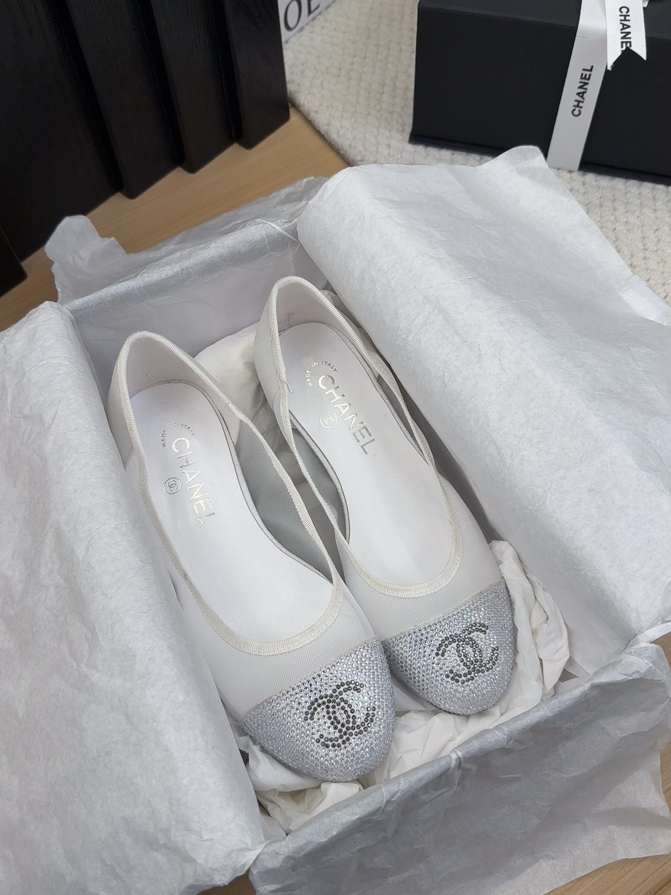 BALLET FLAT IN WHITE FABRIC AND MESH WITH CRYSTALS - 34
