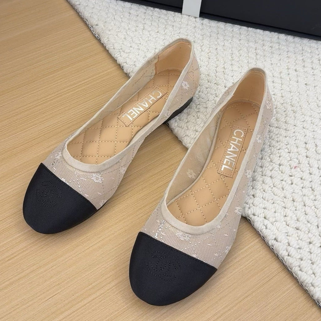 BALLET FLAT IN BLACK FABRIC AND WHITE MESH - 34