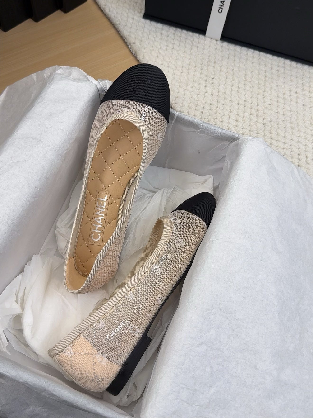 BALLET FLAT IN BLACK FABRIC AND WHITE MESH - 34